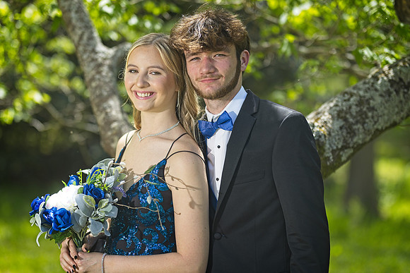 DylanAndKierstinProm16