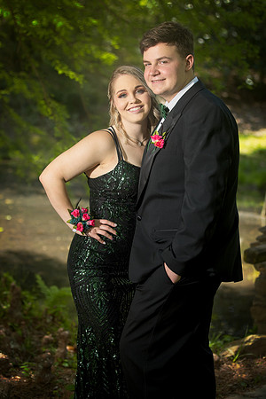 Logan_Annabelle_Prom_2022 1
